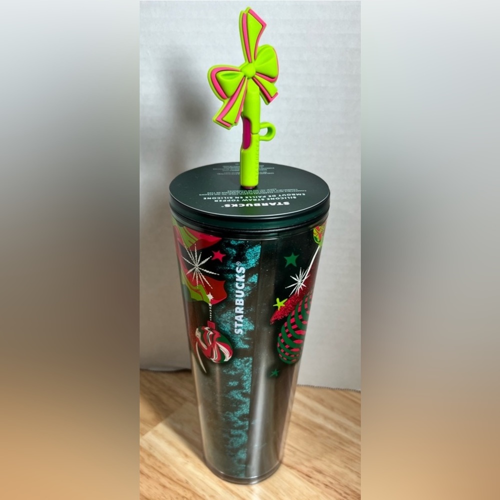 Starbucks Holiday 2023 Velvet Green Tumbler